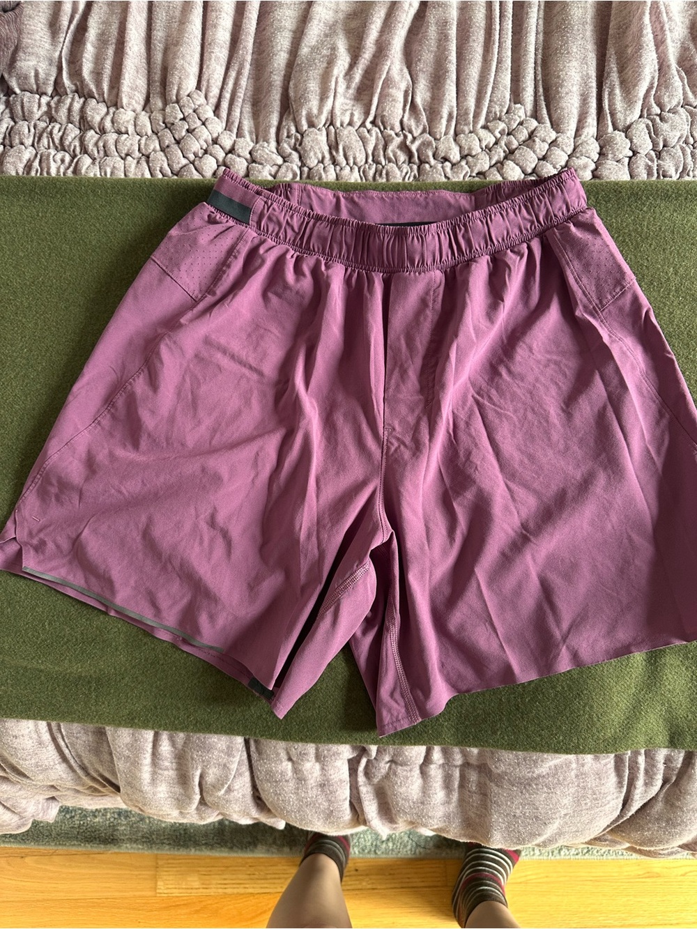Lululemon Active Shorts in Lilac Mauve